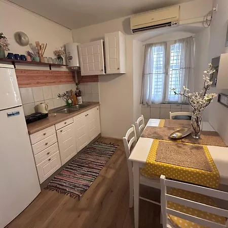Flix Center דירה